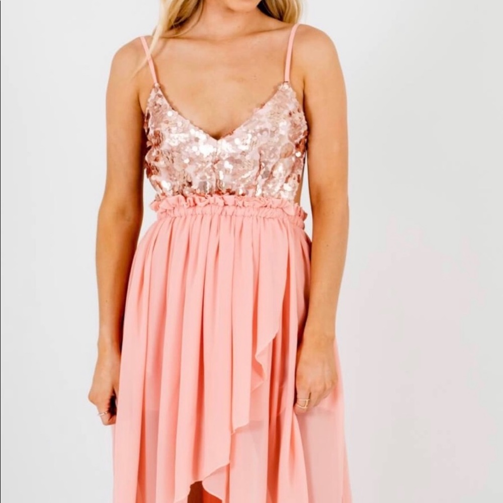 Pink Hi-Lo prom dress with large sequins. NWT